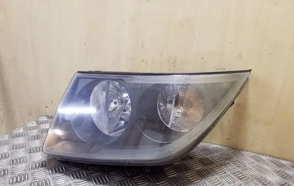 Volkswagen Crafter Headlight/headlamp 24761600
