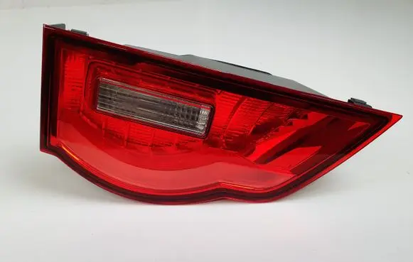 Jaguar F-Pace Tailgate rear/tail lights HK8315K273AA