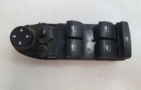 BMW X1 E84 Central console control unit 9216049