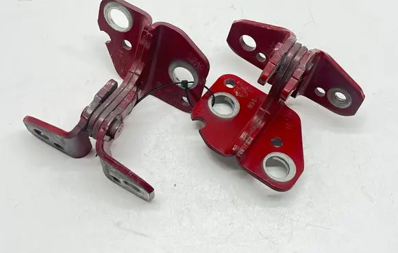 Ram 1500 Front door hinge set 1120038 636AC 0842