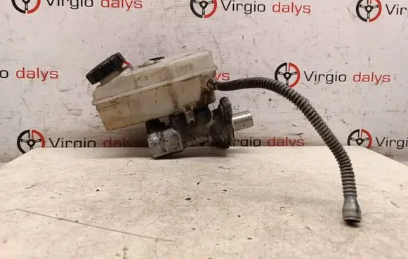 Renault Captur Master brake cylinder 1070529S01 460915025R