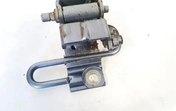 Porsche Cayenne (9PA) Rear door lower hinge 7l0833411