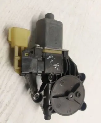 Ford Fiesta Front door window regulator motor 8A6114A389B C7Y2A EC7243