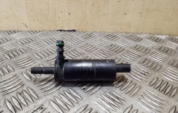 Skoda Yeti (5L) Headlight washer pump 3B7955681