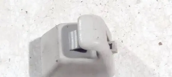 Sun visor clip/hook/bracket