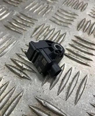 Peugeot 3008 II Airbag deployment crash/impact sensor 9810452480