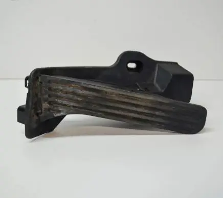 Volkswagen Golf Plus Accelerator throttle pedal 1K2721503AP