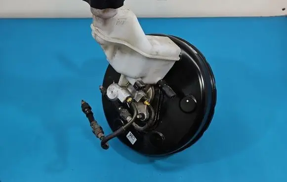 Hyundai i40 Brake booster 585003Z100 IMPRK1596071