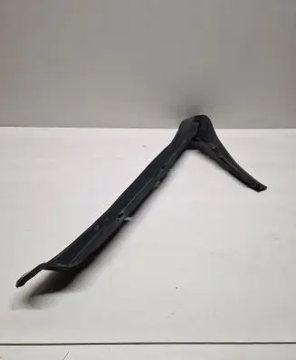 Audi A4 S4 B8 8K Fender end trim 8K0821111A