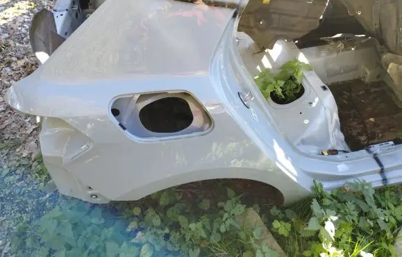Rear quarter panel