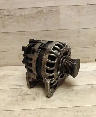 Dacia Lodgy Generator/alternator 231000803R F000BL0676