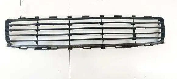 Toyota Auris 150 Front bumper lower grill 5311202080