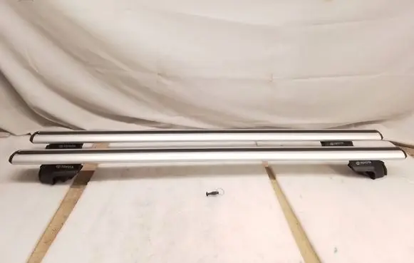 Toyota RAV 4 (XA30) Roof transverse bars on the 
