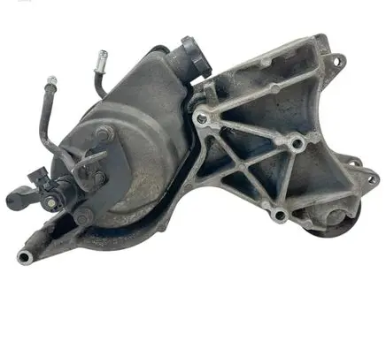 Chevrolet Tahoe Power steering pump 15267670