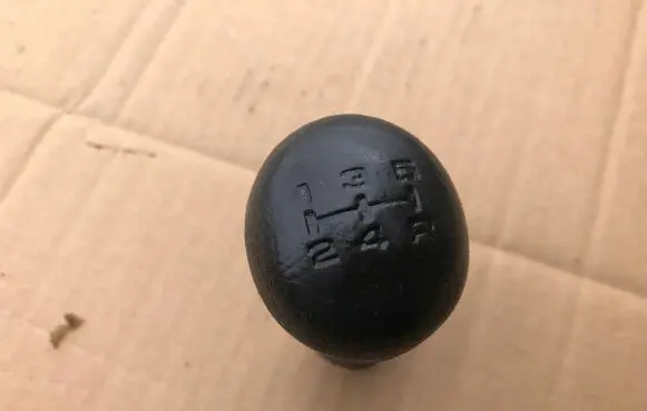 Suzuki Swift Cultus Gear lever shifter trim leather/knob