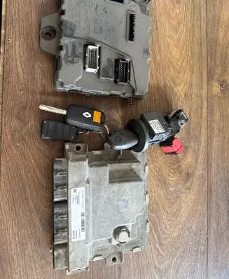Renault Master III Engine control unit/module 237103907S