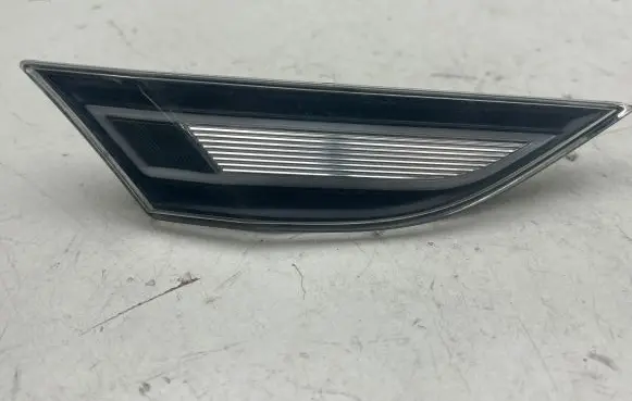Porsche 911 992 Front fender indicator light 991631256 99102234