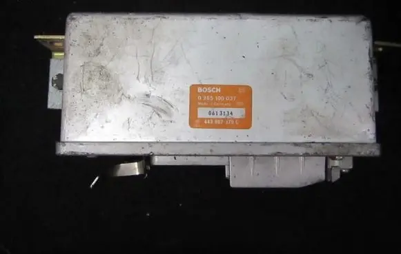 Audi 100 S4 C4 ABS control unit/module 0265100037 443907379C