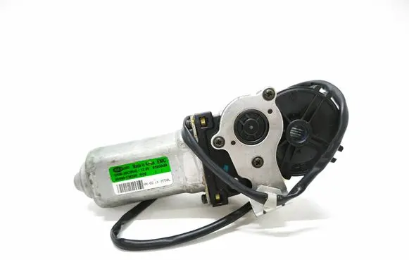 Hyundai Santa Fe Seat adjustment motor 8500099 88409CM300