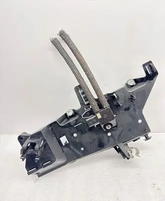BMW 5 F10 F11 Other engine bay part 7811112 62440410 106604