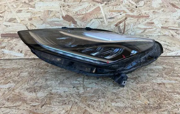 Tesla Model 3 Headlight/headlamp 107737550B 3707250