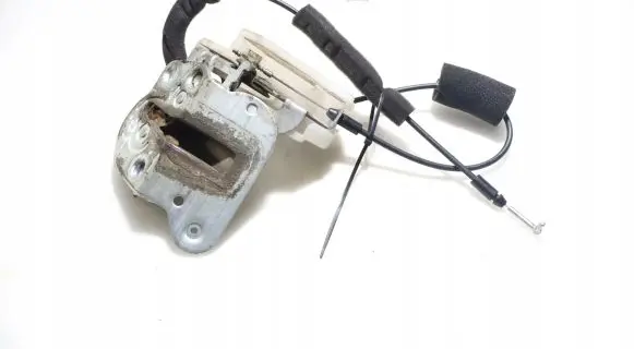 Mazda 5 Sliding door lock 