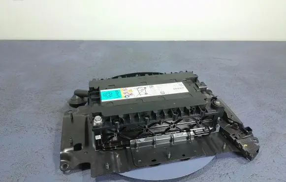 Volvo XC40 Hybrid / electric car battery 32431285