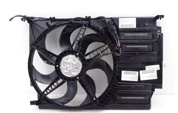 BMW 2 F45 Radiator cooling fan shroud 7617608