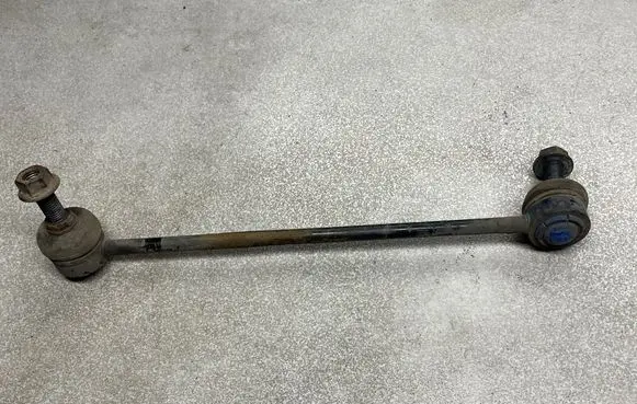 Opel Insignia A Front anti-roll bar/stabilizer link 13282833