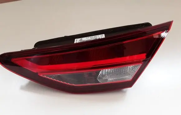 Seat Leon (5F) Tailgate rear/tail lights 5F0945094K