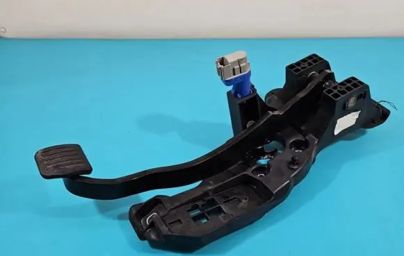 Ford Mondeo MK V Pedal assembly FG9C-9F856-EBC IMPRK1399823