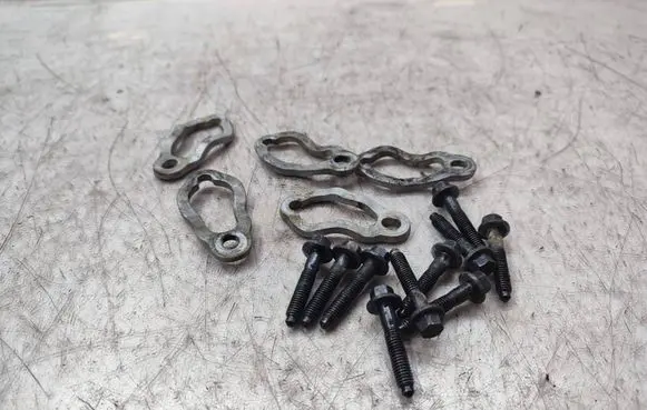 Volvo XC60 Fuel Injector clamp holder 