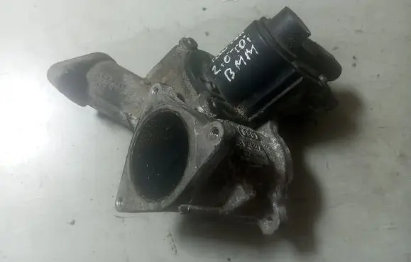 Volkswagen PASSAT B6 EGR valve 03G131502