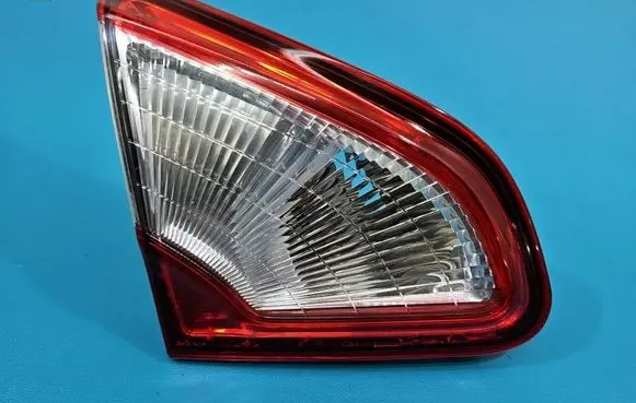 Nissan Qashqai Tailgate rear/tail lights 89503189 IMPRK1584560
