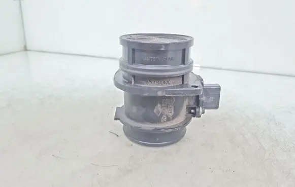 Audi A4 S4 B7 8E 8H Mass air flow meter 06D906461