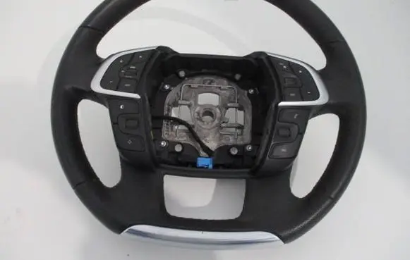 Citroen DS4 Steering wheel