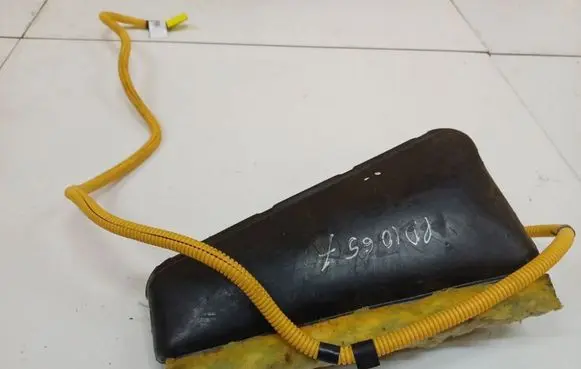Volkswagen Golf IV Seat airbag 5203641
