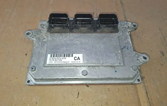 Honda CR-V Engine control unit/module 37820RZVE02 7219957183