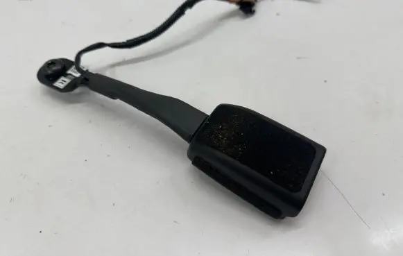 Smart #1 Front seatbelt buckle 8891026917