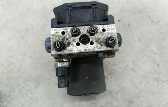 Audi A4 S4 B6 8E 8H ABS Pump 8E0614517