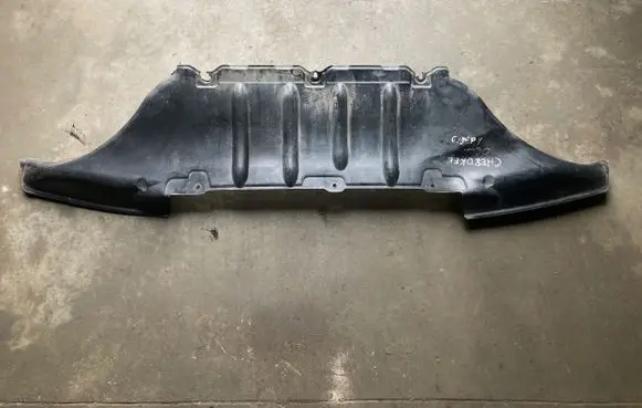 Jeep Grand Cherokee (WK) Engine splash shield/under tray 55157316AD
