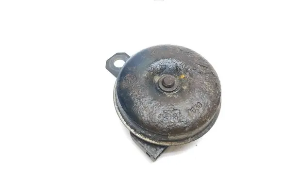 Toyota RAV 4 (XA50) Horn signal 8651020280 012101 8019919