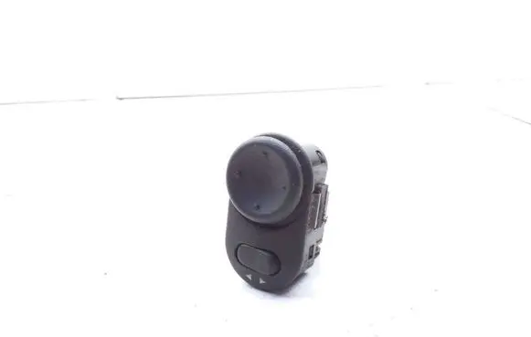 Opel Zafira A Wing mirror switch 09175161