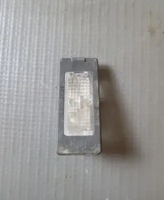Volkswagen Touareg II Number plate light 5N0943021