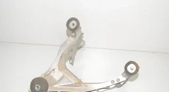 BMW 7 F01 F02 F03 F04 Steering rack mounting bracket 6140829