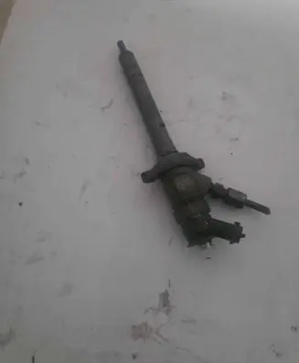 Ford Focus Fuel injector 0445110353