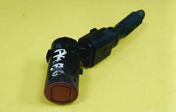 Audi A4 S4 B6 8E 8H Parking PDC sensor 1J0973703