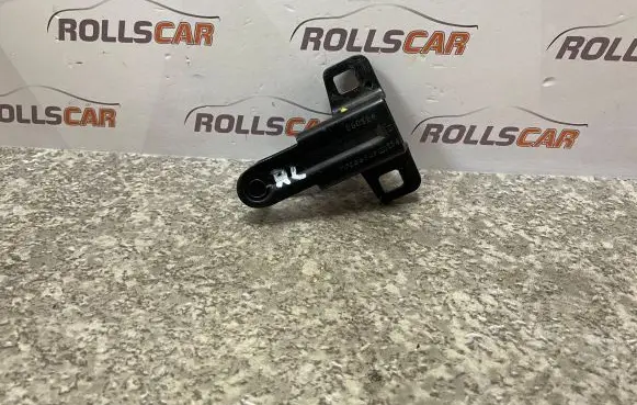BMW X5 E53 Tailgate lock loop/hook striker 51248408956 060324