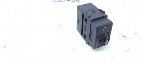 Nissan Juke I F15 Headlight level height control switch