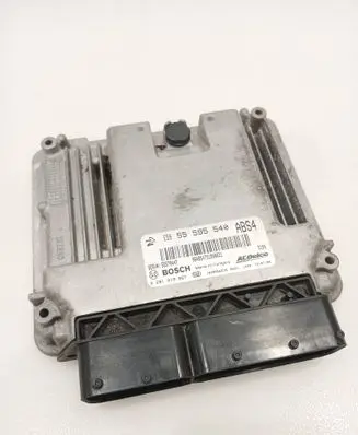 Opel Insignia A Engine control unit/module 55595540 55579447 0281019867